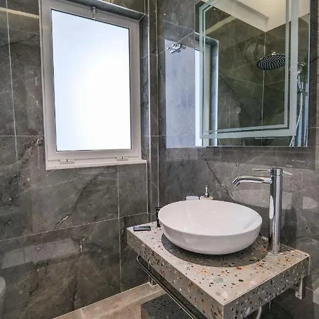 La Maison Boutique Hotel 4*