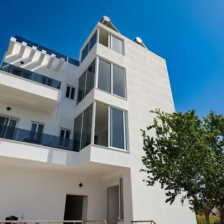 Szálloda La Maison Boutique 4*